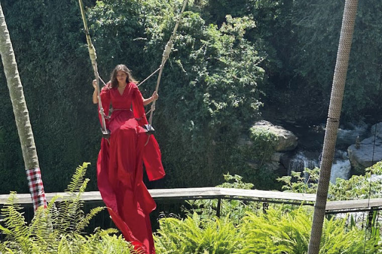 戀上巴里島五日遊(IG打卡網紅鞦韆鳥巢+瀑布秘境+網美俱樂部)【全程無自理餐】