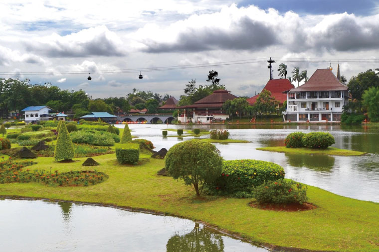 印尼縮影公園 Taman Mini Indonesia Indah